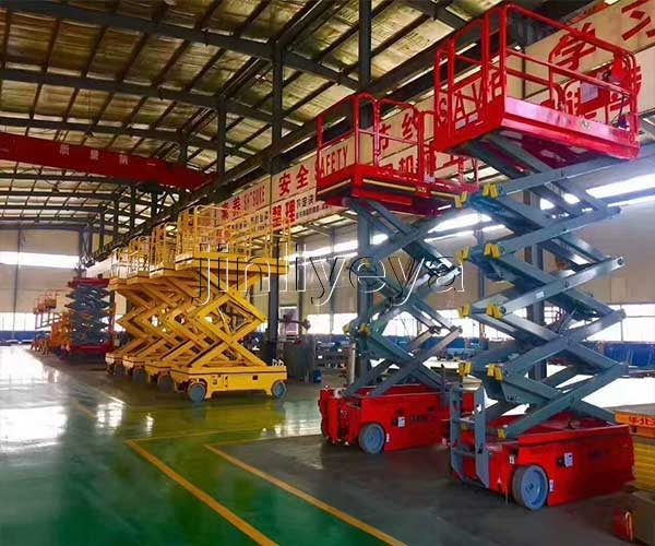 新余2噸升降平臺(tái)注意事項(xiàng)