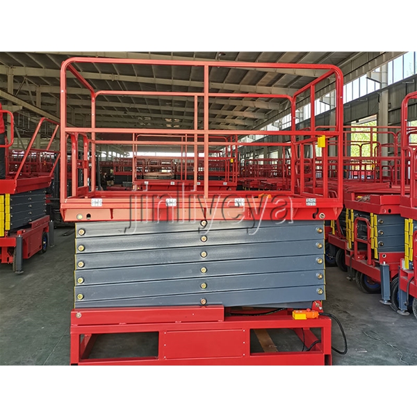 移動剪叉式升降機