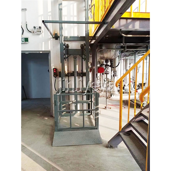 導(dǎo)軌式升降平臺(tái)