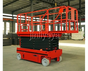 全自行式升降機(jī)